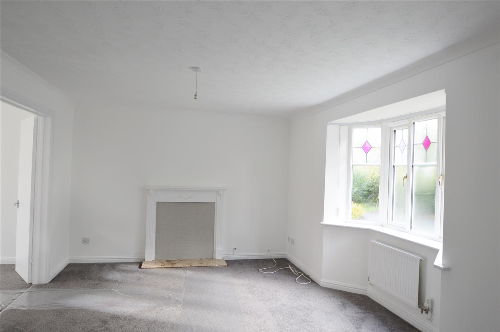 2 Maes Y Wennol, Miskin, RCT, CF72 8SB